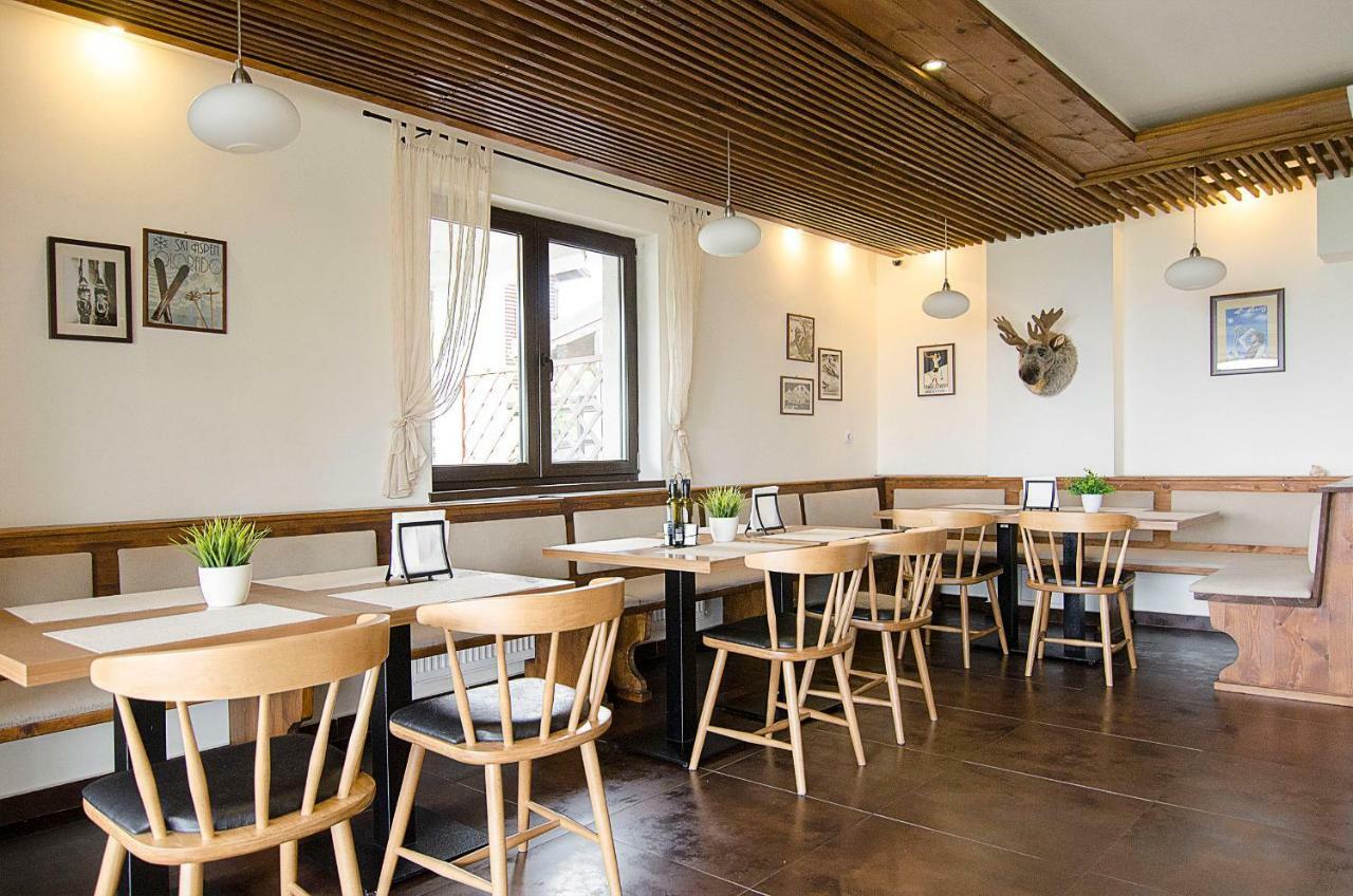 Pensiune & Restaurant Victoria Păltiniş Exterior foto
